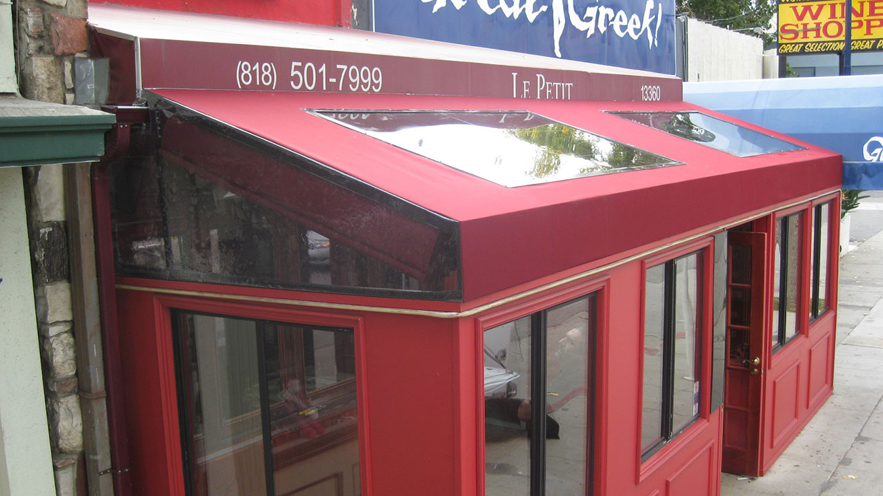 Restaurant Awnings World of Awnings and Canopies