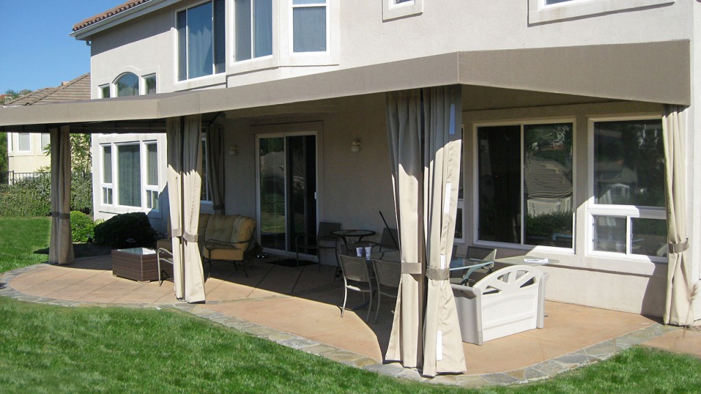 Custom patio canopy with curtains